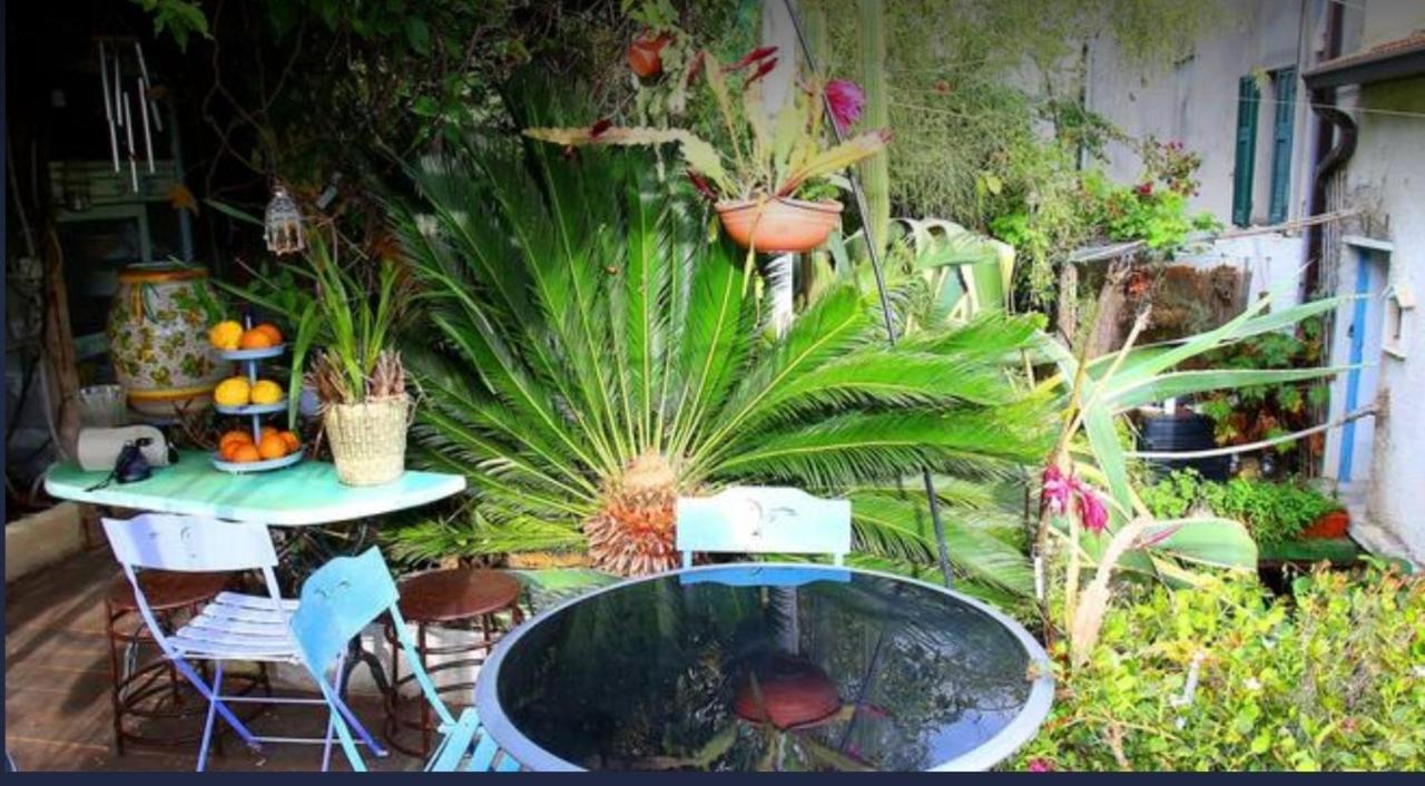 Romantic Casa Lorenzina Affittacamere เวนติมิญา ภายนอก รูปภาพ